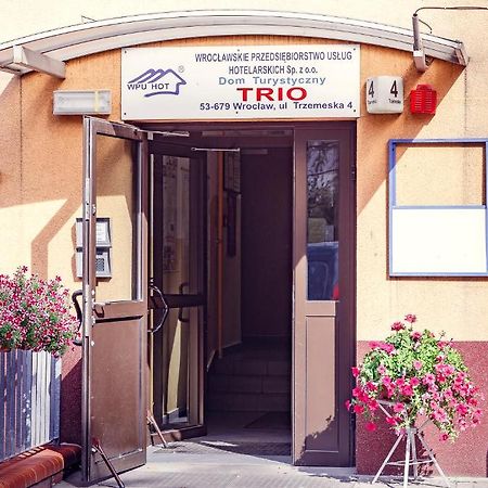 Trio Hostel Breslavia Esterno foto
