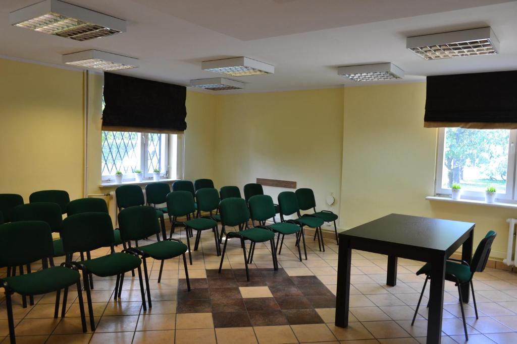 Trio Hostel Breslavia Esterno foto