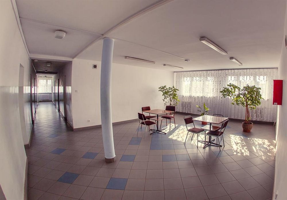 Trio Hostel Breslavia Esterno foto